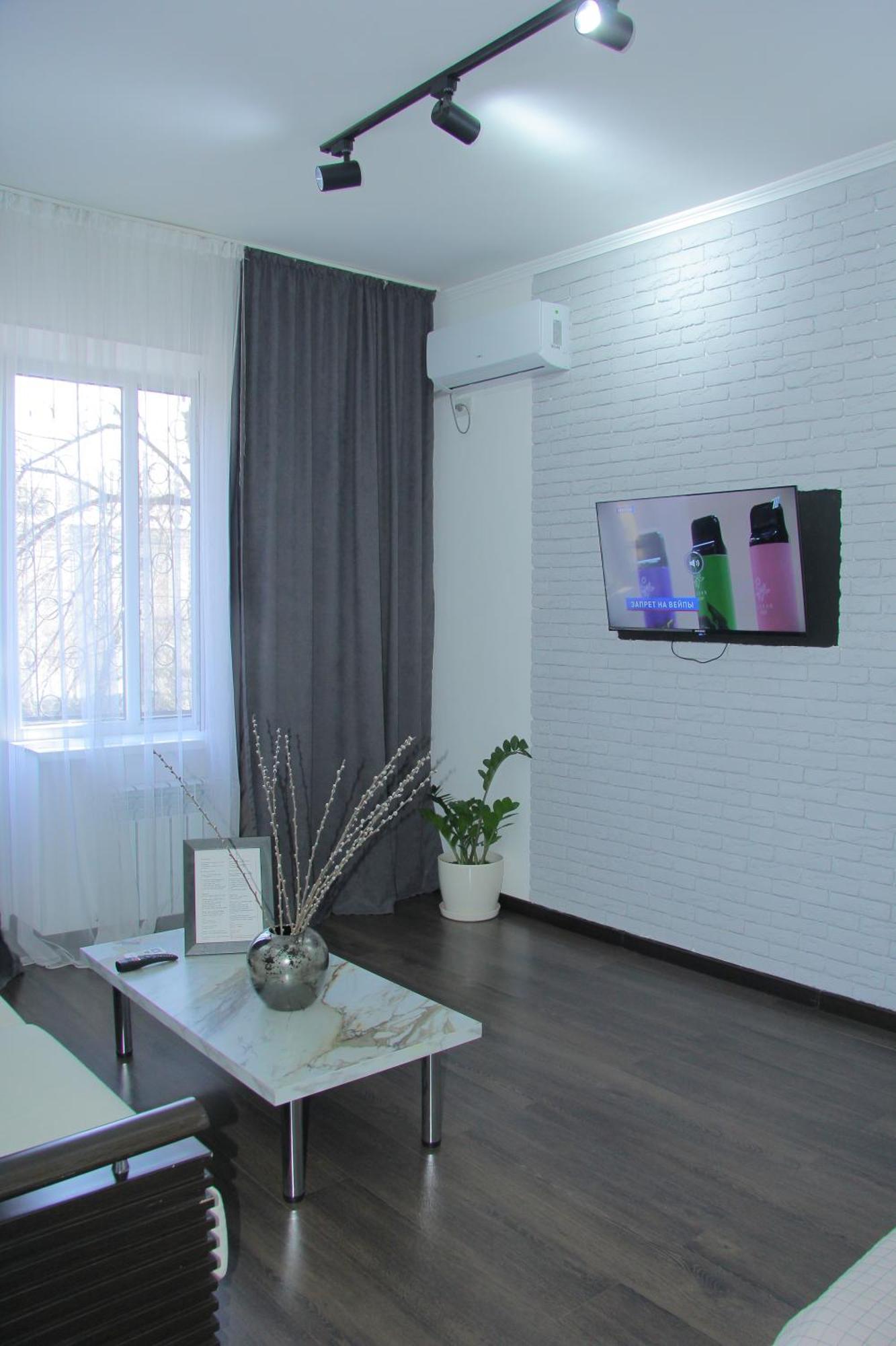 Апартаменты Центр Медеуский Район Almaty Exterior photo